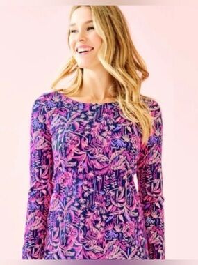 Lilly Pulitzer Tristan Bright Navy Swing of Things Pink Floral Top Size Large